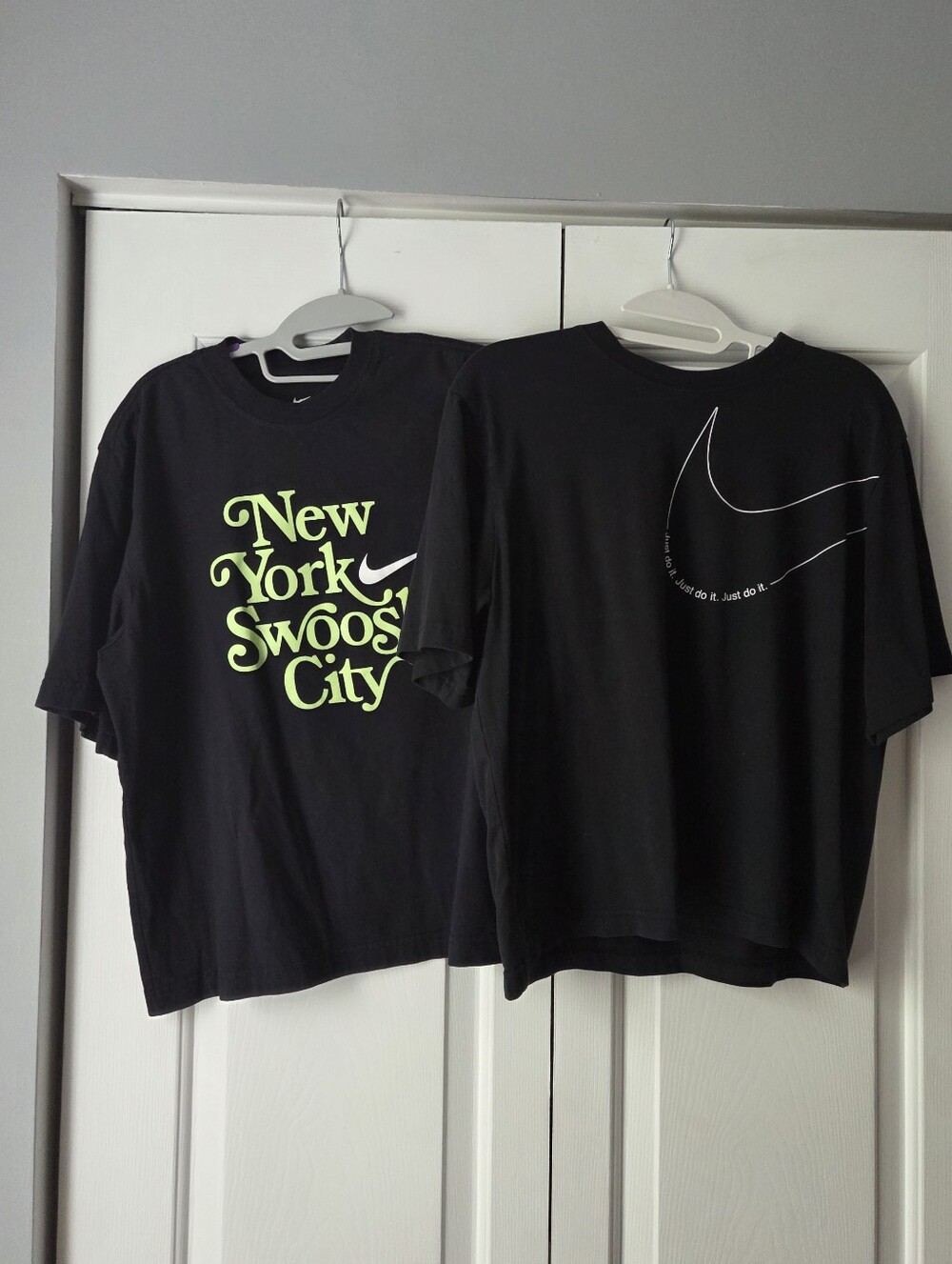 Nike Black Short-Sleeve Tee BUNDLE One Size Small One Med